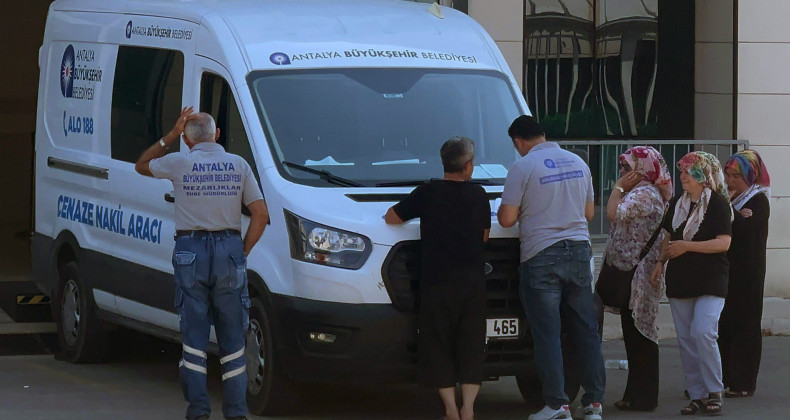 Antalya’da Huzurevi Yangını: 2 Kişi Hayatını Kaybetti