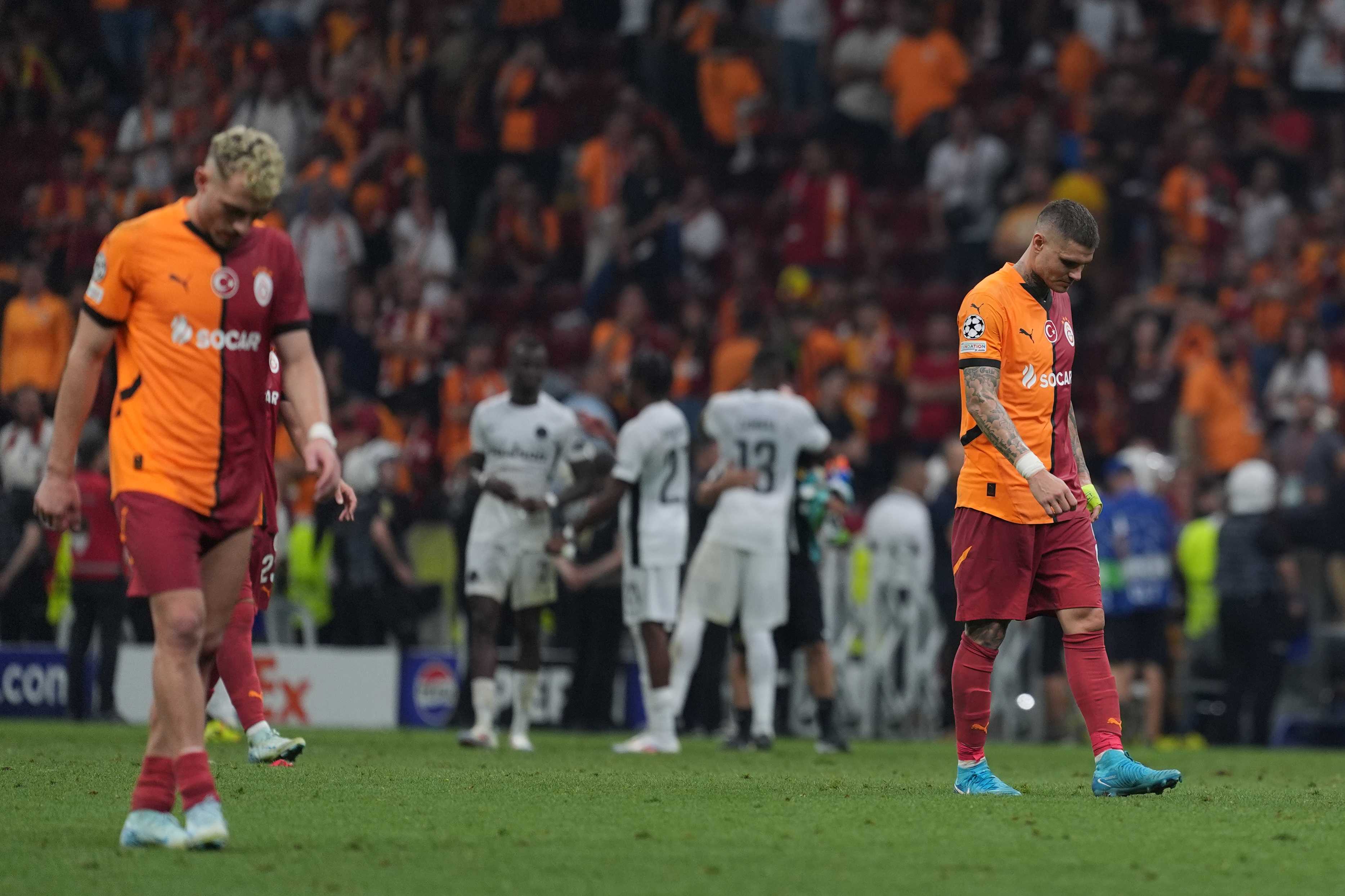 Galatasaray'da Kriz! İstifa ve Olağanüstü Toplantı Kararı 1 AA 20240827 35498052 35498049 GALATASARAY YOUNG BOYS