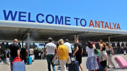 Antalya’da Günlük Turist Rekoru: 104 Bini Aştı