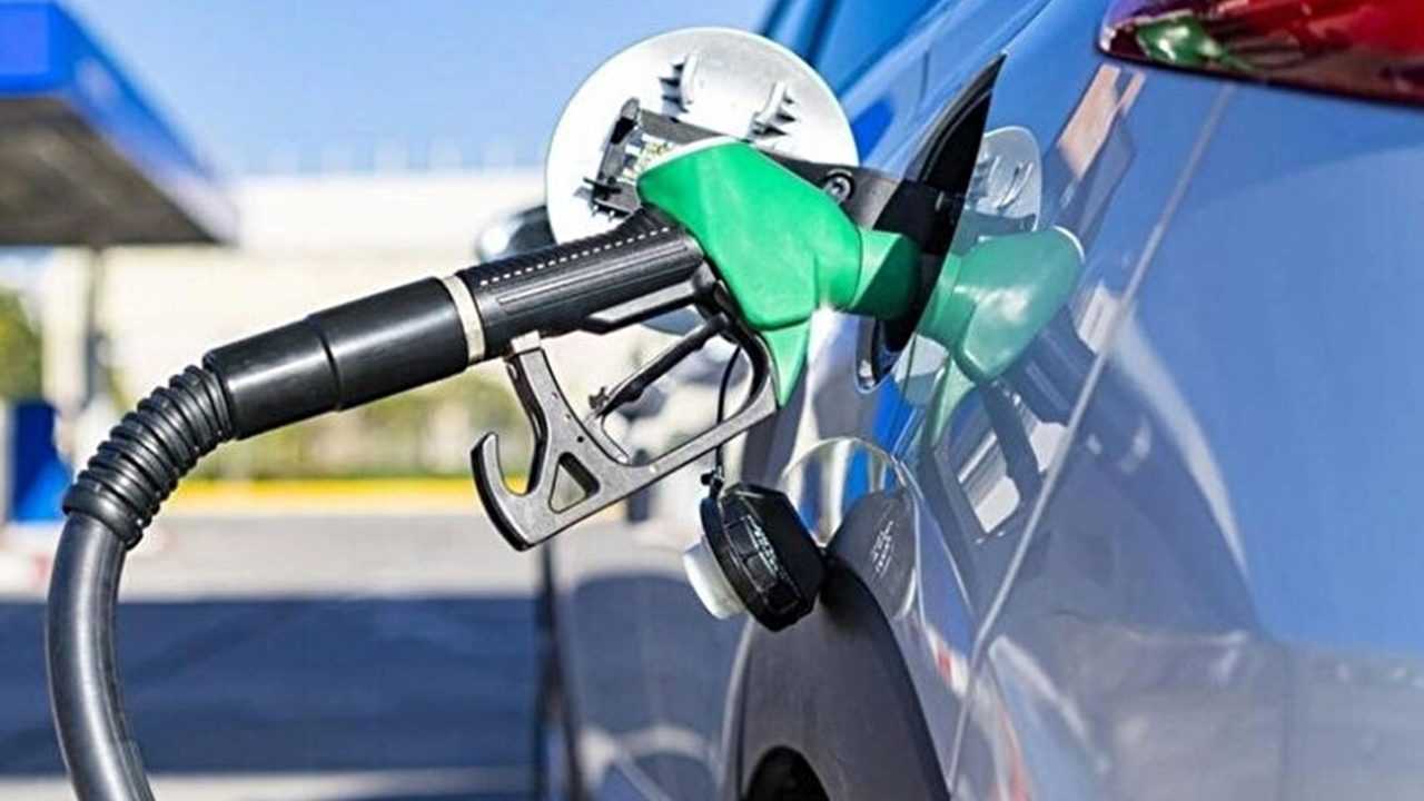 Benzin ve Motorin Fiyatlarinda Buyuk Indirim 4