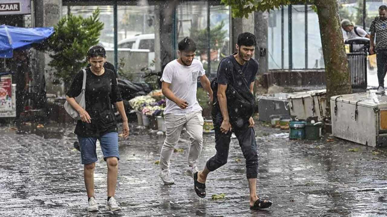 Büyükşehirler İçin Şiddetli Yağış ve Sel Uyarısı 4 Buyuksehirler Icin Siddetli Yagis ve Sel Uyarisi 5