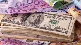 Döviz Kurları Zirveye Tırmandı: Dolar ve Euro Rekor Kırıyor