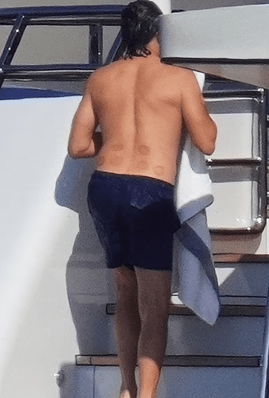 DiCaprio ve Ceretti, Cannes’da Lüks Yatta Görüntülendi! 11 Ekran goruntusu 2024 08 27 152243