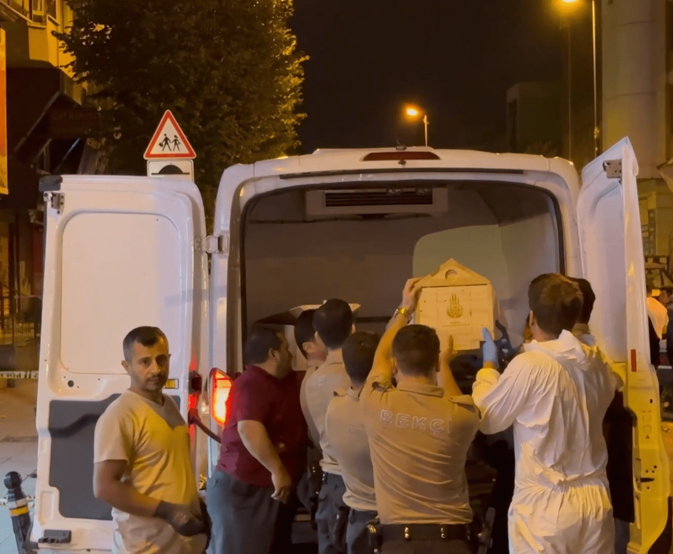 Bahçelievler'de Çifte Saldırı: İki Olay Arasında Bağlantı mı Var? 9 Ekran goruntusu 2024 08 31 160308