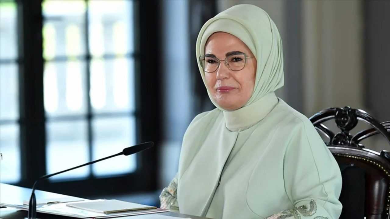 Emine Erdoğan’dan 30 Ağustos Zafer Bayramı Mesajı 1 Emine Erdogandan 30 Agustos Zafer Bayrami Mesaji 1