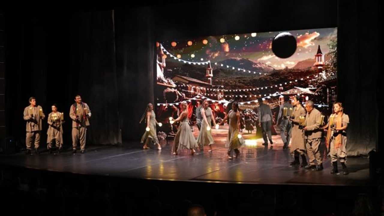 Erzurum Festivali: Çeşitli Etkinliklerle Devam Ediyor 1 Erzurum Festivali Cesitli Etkinliklerle Devam Ediyor 1