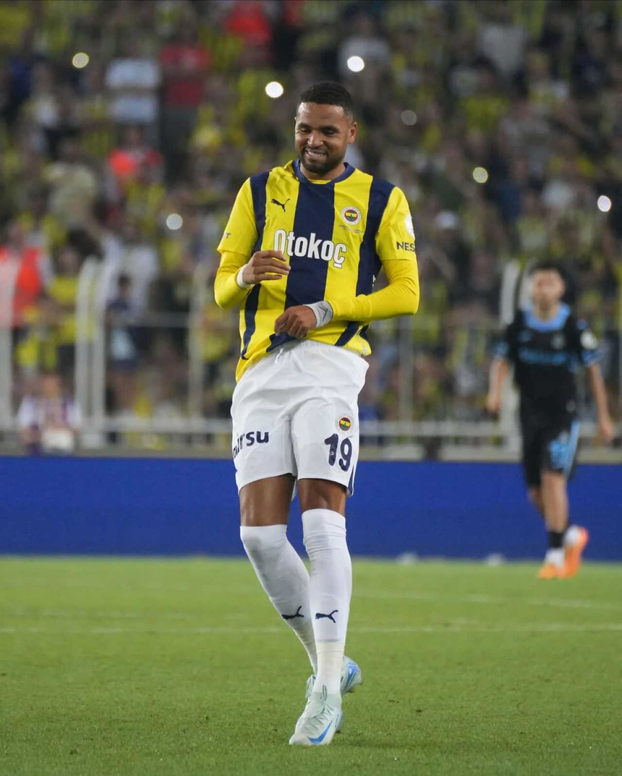 Fenerbahçe Avrupa'ya Veda Etti: En-Nesyri'ye Eleştiriler 3 Fenerbahce Avrupaya Veda Etti En Nesyriye Elestiriler 3