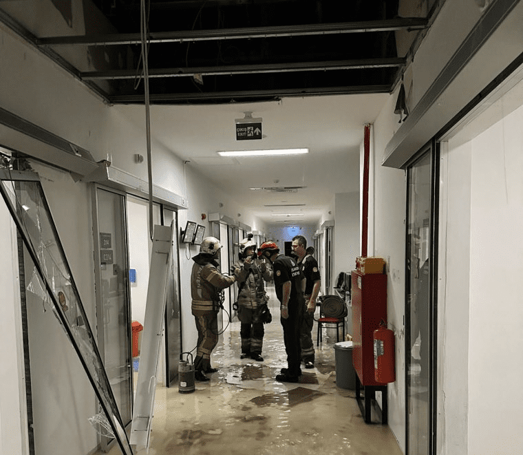 Bakırköy'de Çöken Hastane Tavanı: Soruşturma Başladı 2 GUHrZj7XEAArzQr