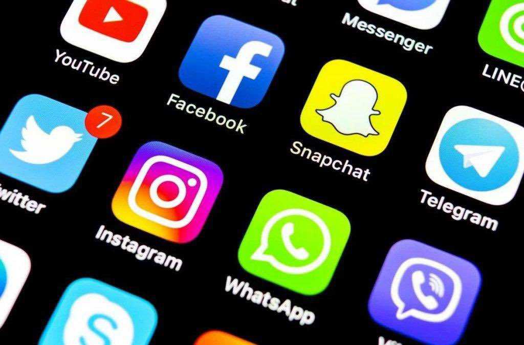 Bakan Tekin'den Instagram ve Roblox Açıklaması: Dijital Faşizme Dur Demeliyiz 2 GUZ rHzXIAAAWsw