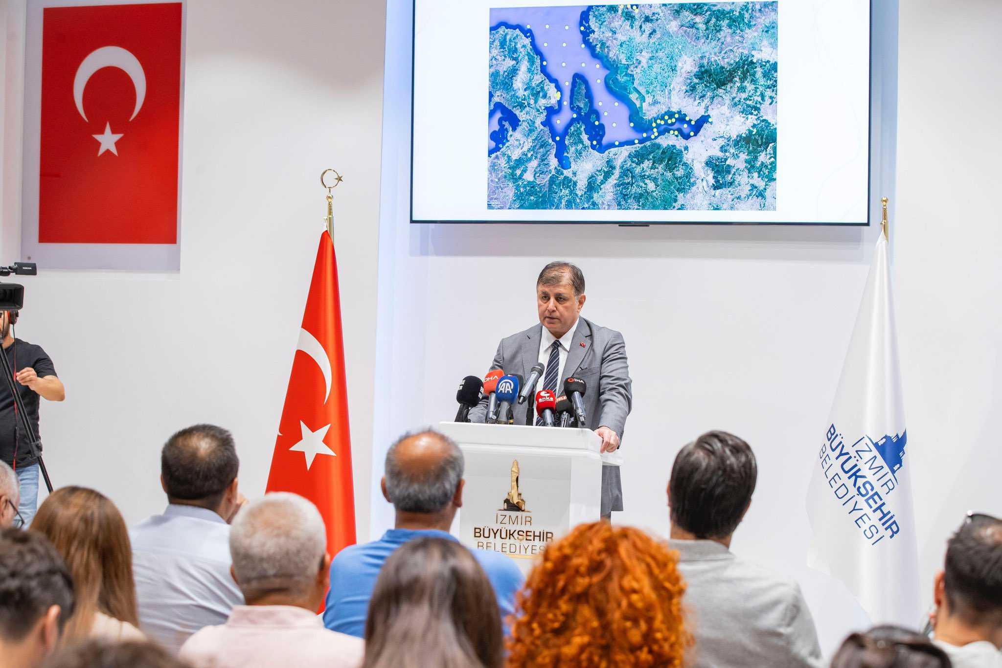 İzmir Körfezi'nde Endişe Veren Gelişmeler! 2 GV57ZPYXkAAb4k