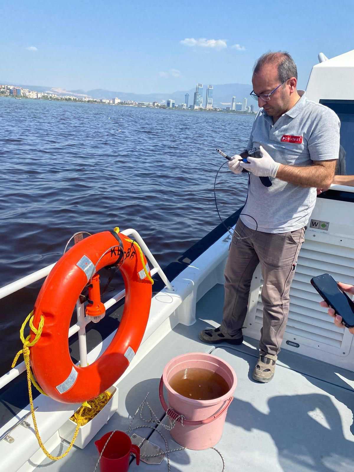 İzmir Körfezi'nde Endişe Veren Gelişmeler! 1 GVuq5DpWQAAnLFd 1