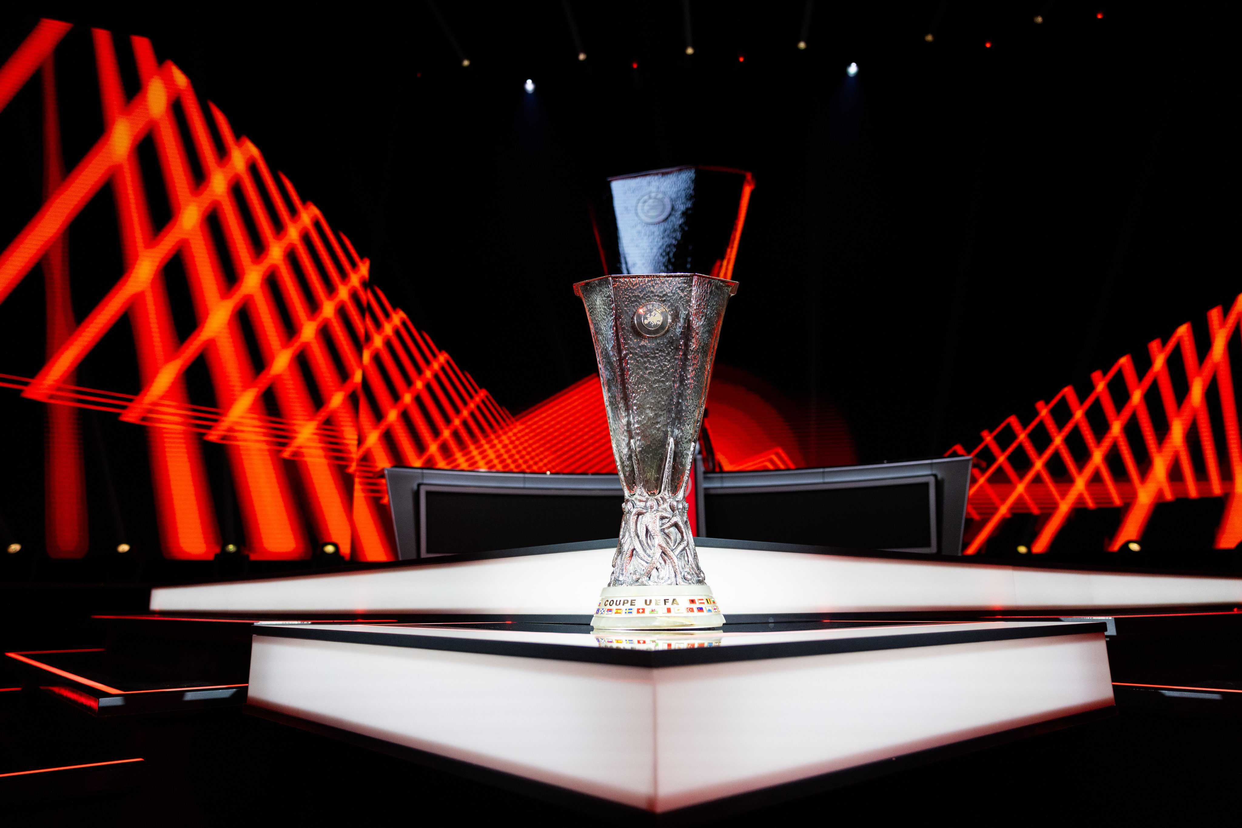 UEFA Avrupa Ligi'nde Rakipler Belli Oldu 1 GWOF9R6W0AE9lrR