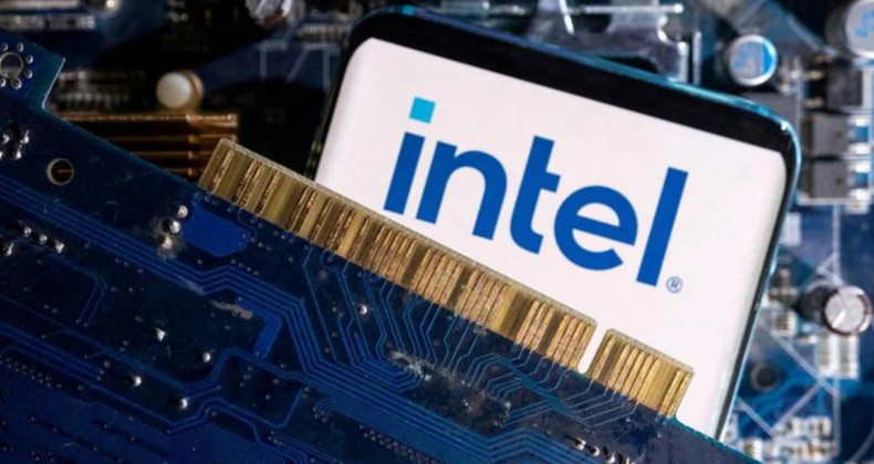 Intel Krizde: Gelir Azaldı, Zarar Büyüdü, Hisseler Çakıldı