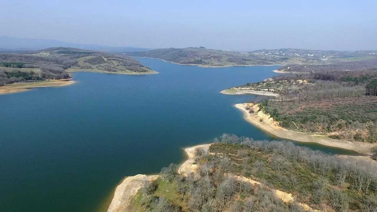 İstanbul Barajlarında Kritik Düşüş: Su Seviyeleri Alarmda 3 Istanbul Barajlarinda Kritik Dusus Su Seviyeleri Alarmda 4