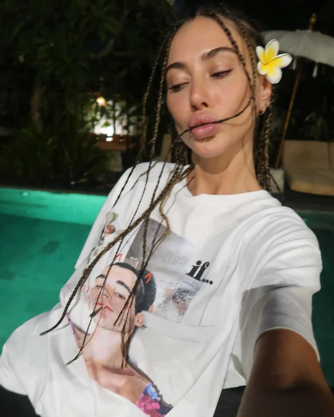 Şeyma Subaşı'ndan Bali Tatilinde Cesur Paylaşımlar! 19 SaveClip.App 456142417 18470406859035822 7263576326207832273 n