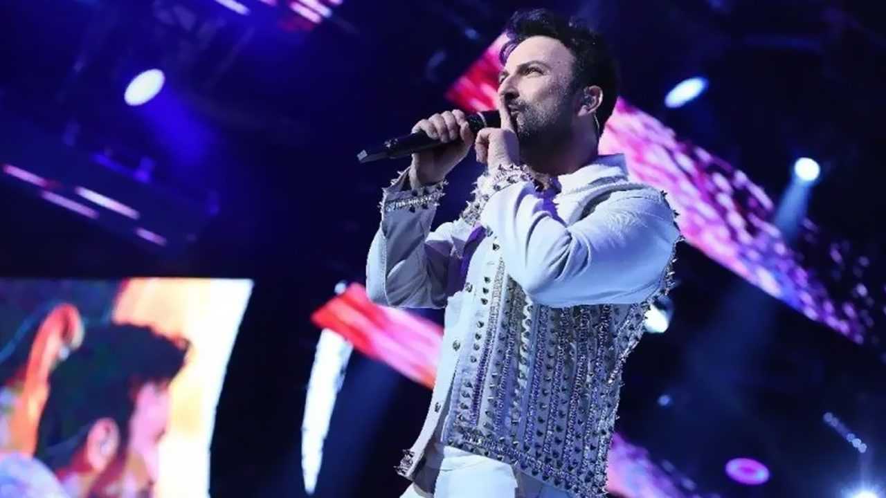 Tarkan'dan Sessiz Şov: Hayranlarını Büyüledi 4 Tarkandan Sessiz Sov Hayranlarini Buyuledi 5