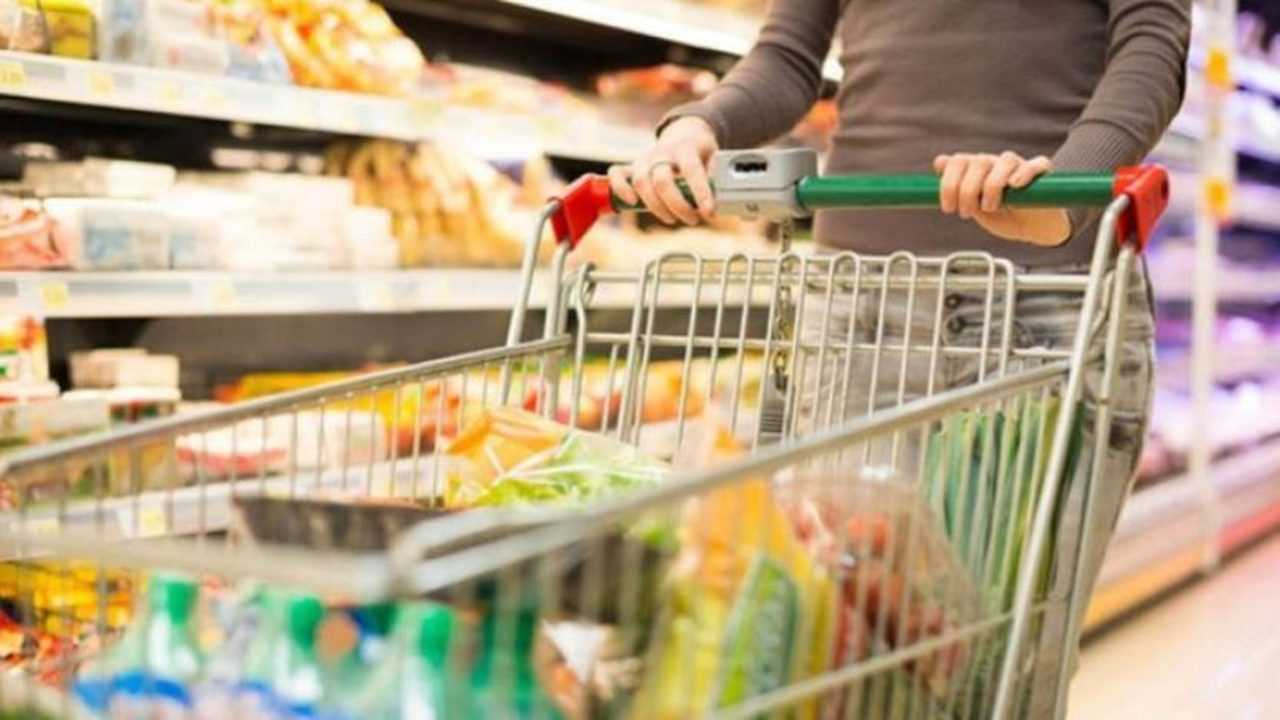 Tuketici Guveninde Hafif Artis Kotumserlik Devam Ediyor 4