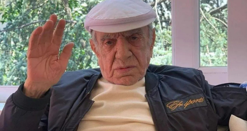 Türk Sinemasının Efsanevi İsmi Aydemir Akbaş’ı Kaybettik