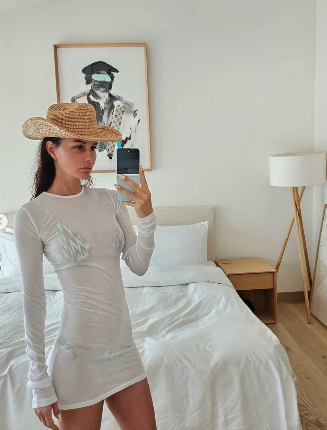 Yasemin Özilhan'ın Dikkat Çeken Beslenme Sırrı 3 Yasemin Ozilhanin Dikkat Ceken Beslenme Sirri 4