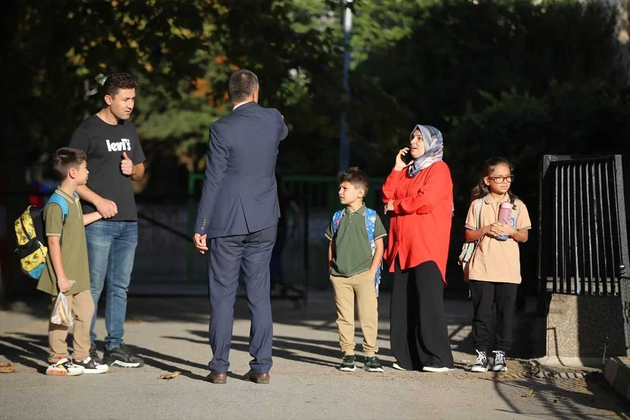2024-2025 Eğitim Öğretim Yılı Bugün Başladı 2 2024 2025 Egitim Ogretim Yili Bugun Basladi 2