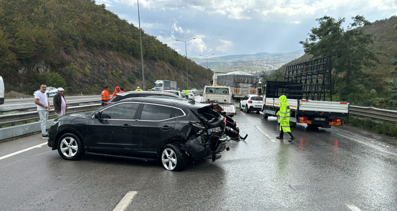 Samsun’da Zincirleme Kaza: 1’i Ağır 5 Yaralı