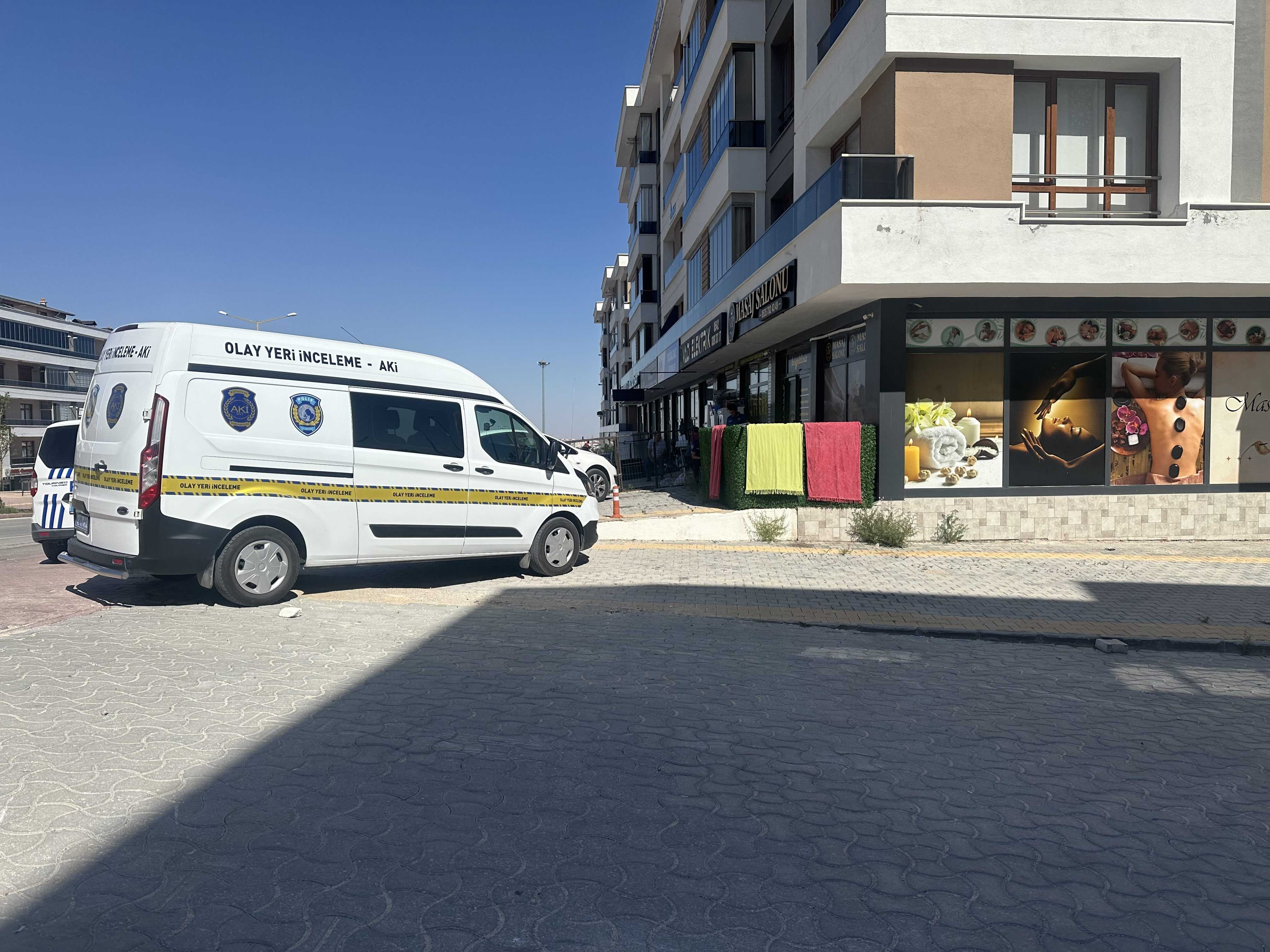 Konya'da Bıçakla Ölmüş Kadın Bulundu! 1 AA 20240910 35611361 35611359 KONYADA BIR KADIN BICAKLA OLDURULMUS HALDE BULUNDU