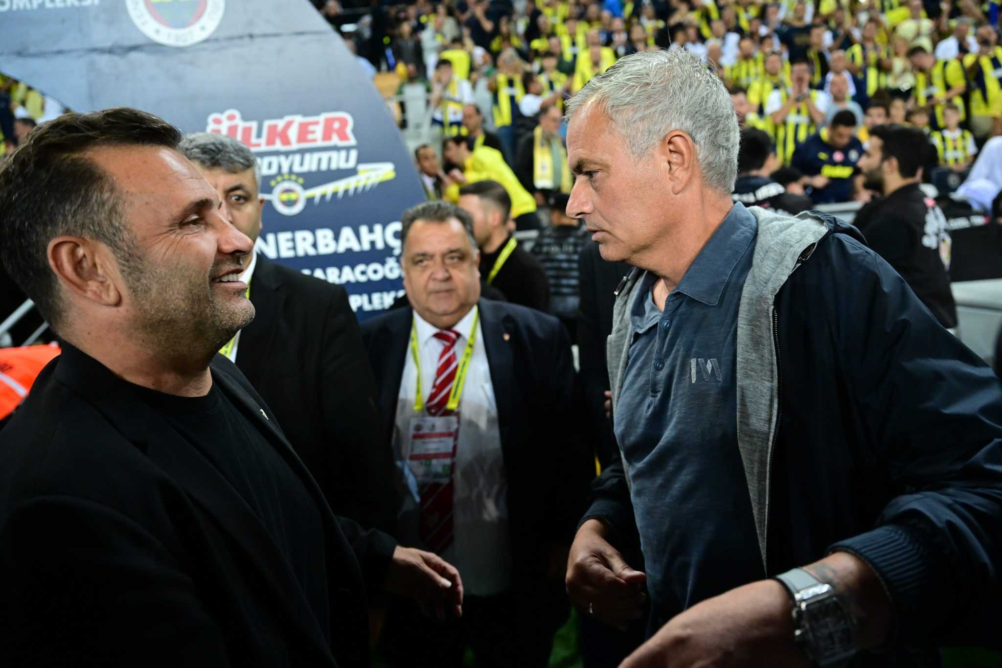 Jose Mourinho Basın Toplantısına Neden Katılmadı? 1 AA 20240921 35700895 35700888 FENERBAHCE GALATASARAY