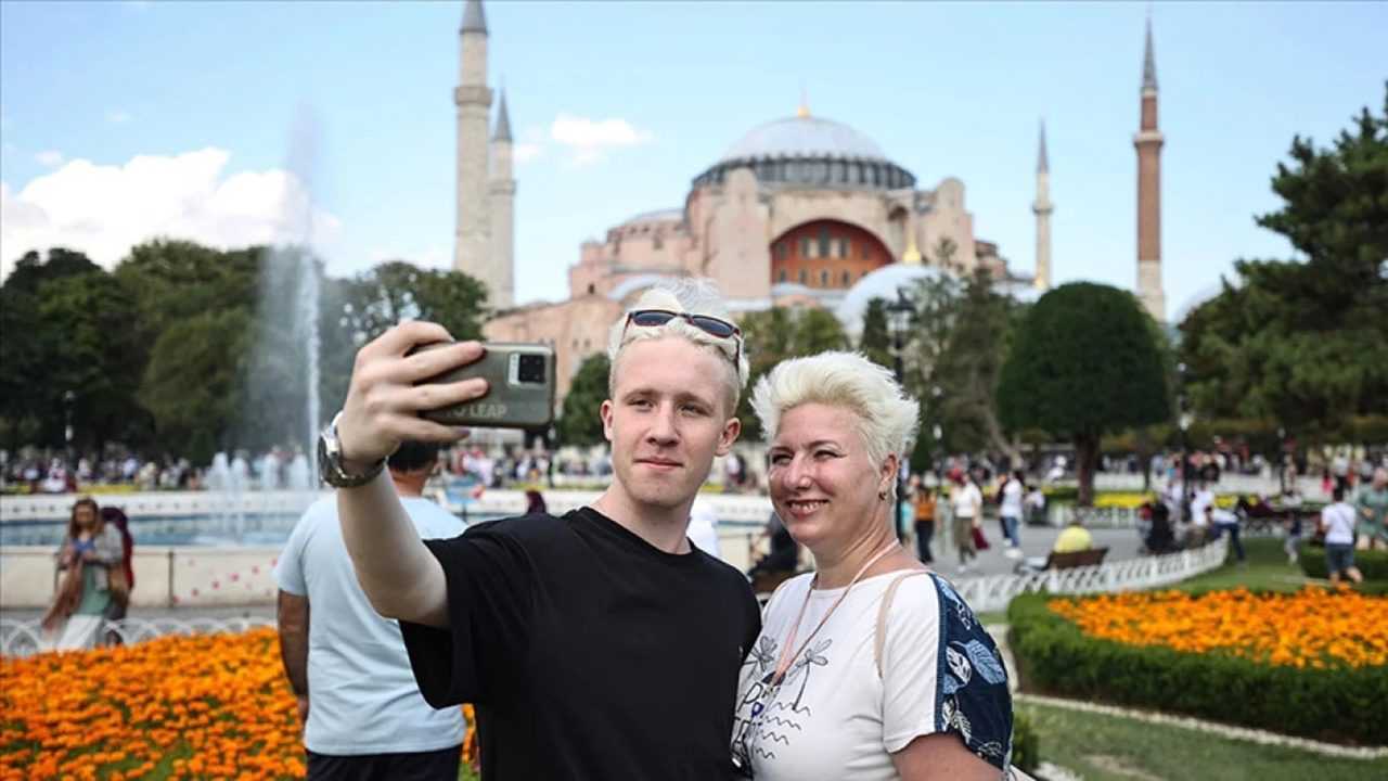 Alman Turistlerin Gozdesi Antalya Zirvede 3