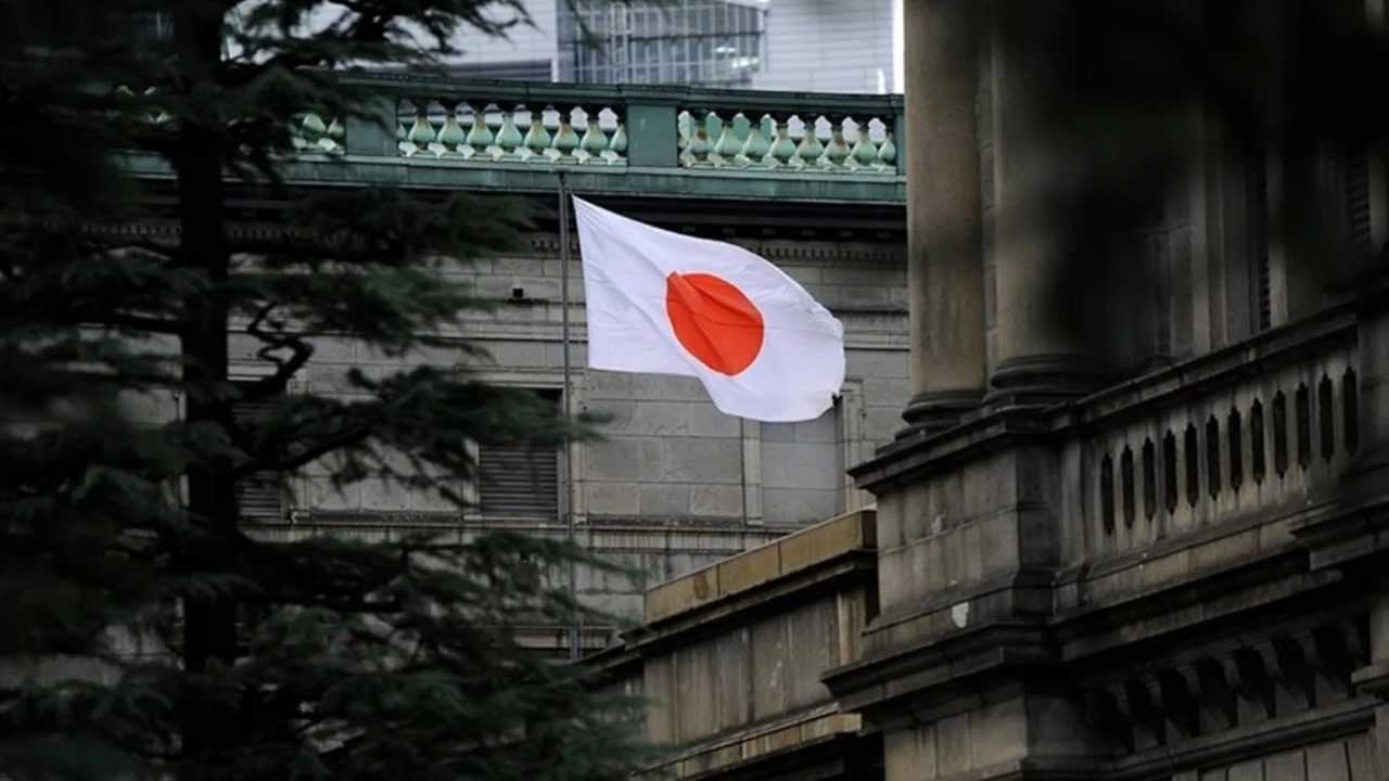 Azuma, Osaka'da Adayını İnternetten Seçiyor 1 Azuma Osakada Adayini Internetten Seciyor 1