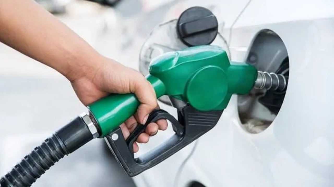 Benzine Büyük Zam Geliyor: Araç Sahiplerine Kötü Haber 3 Benzine Buyuk Zam Geliyor Arac Sahiplerine Kotu Haber 4