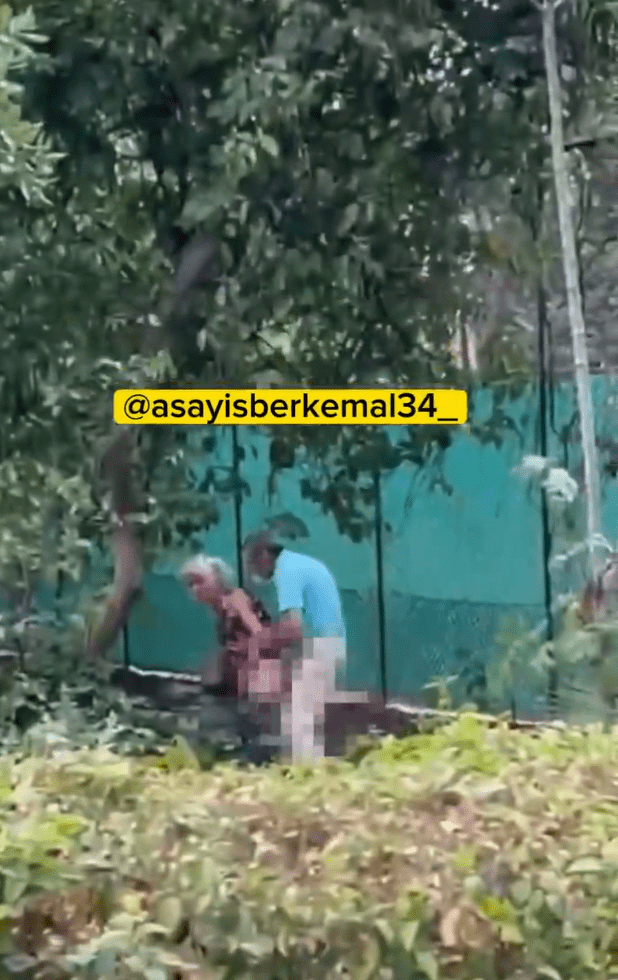 İzmir’de Skandal: Yaşlı Çiften Cinsel İlişki Şoku! 2 Ekran goruntusu 2024 09 14 210034
