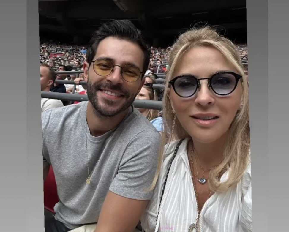 Hande Erçel, Arzu Sabancı İçin Ne Dedi? 2 F1J G4GXgAYMaLR