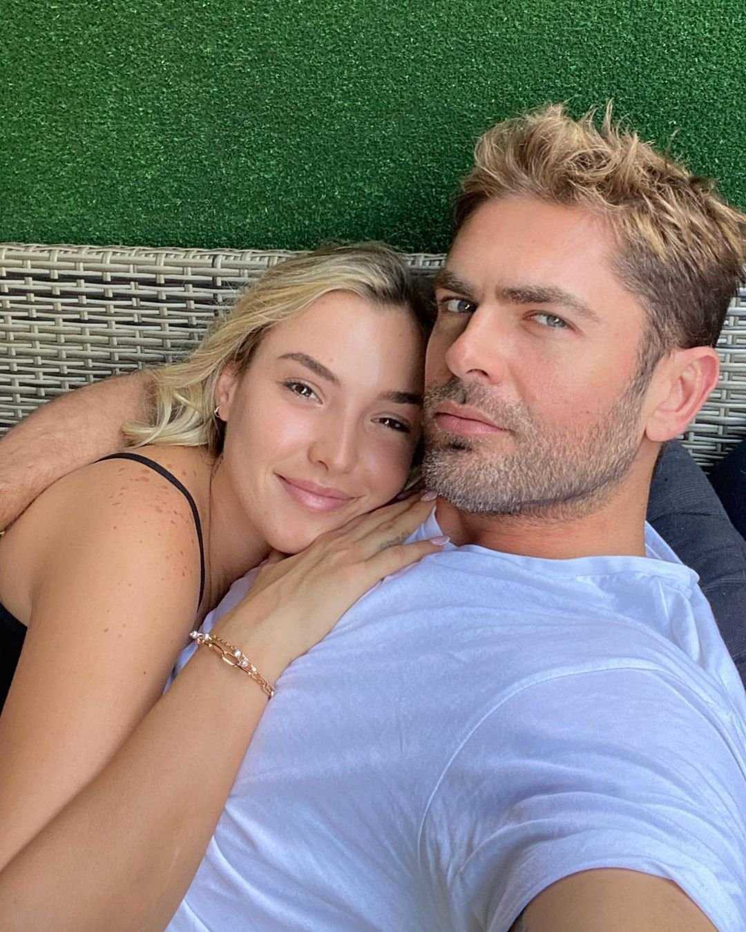 Survivor All Star Aşkı Evlilikle Taçlanıyor: Mert ve Sude Evleniyor! 3