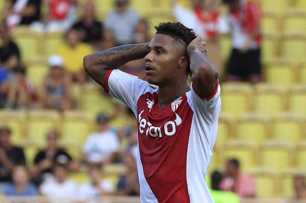 Cem Uzan’dan Şok İddia: Ismail Jakobs Monaco’da Kafa Çekiyor 3