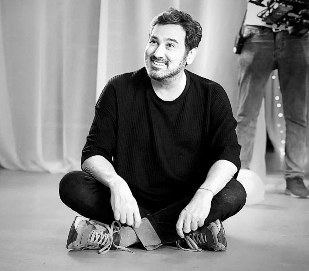 Metin Arolat Hayatını Kaybetti: Cenaze Töreni Detayları Belli Oldu 1 GX wQ3bWkAAXs7b