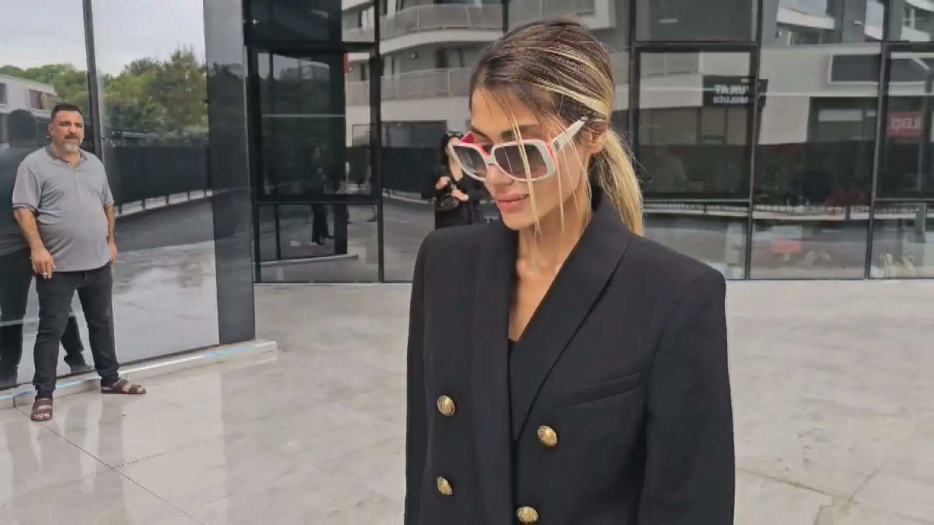 Nihal Candan: “Mal varlığım sadece bir iki çanta, ayakkabı!” 1 GXL0hqfWwAA5aat