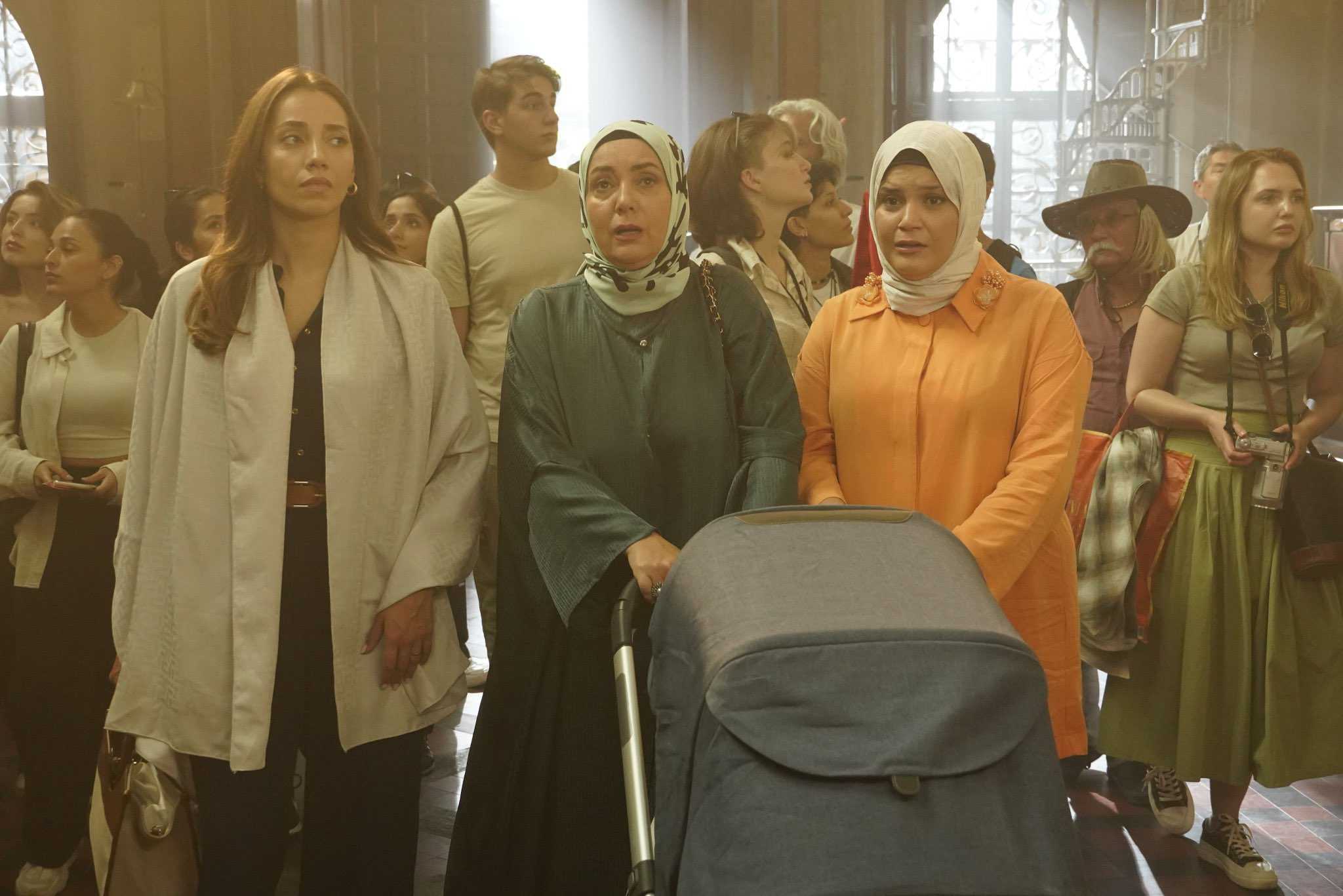 Kızılcık Şerbeti'nde Dikkat Çeken Kilise Sahnesi! 2 GYZCE24XEAAS5a