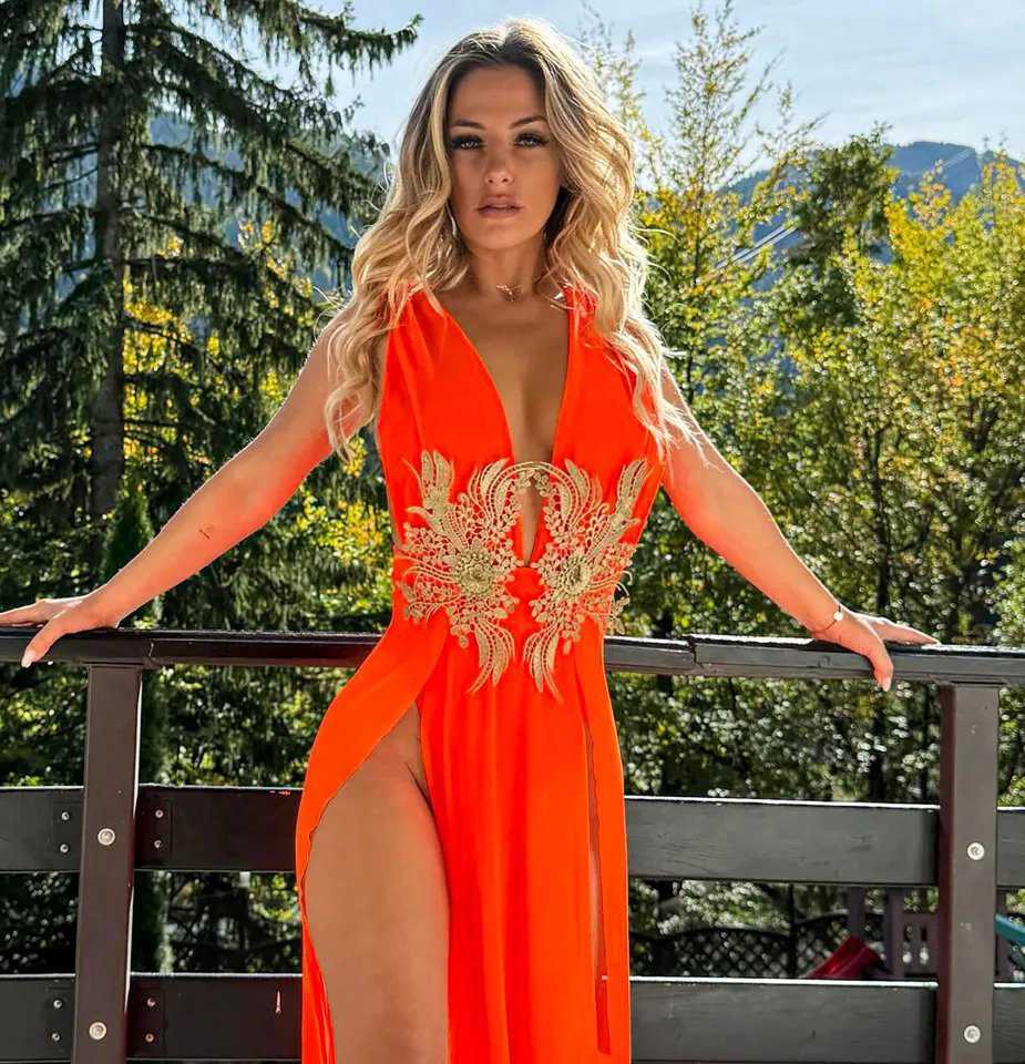 Fenomen Stefania Costache Tecavüze Uğradı! 1 GYendvbXEAEtLnE