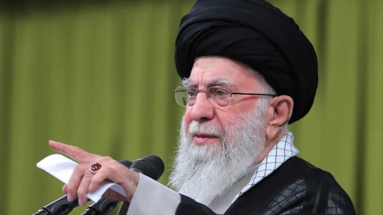 Hamaney’den Çarpıcı Uyarı: Hizbullah Asla Diz Çökmeyecek 1 Hamaneyden Carpici Uyari Hizbullah Asla Diz Cokmeyecek 1