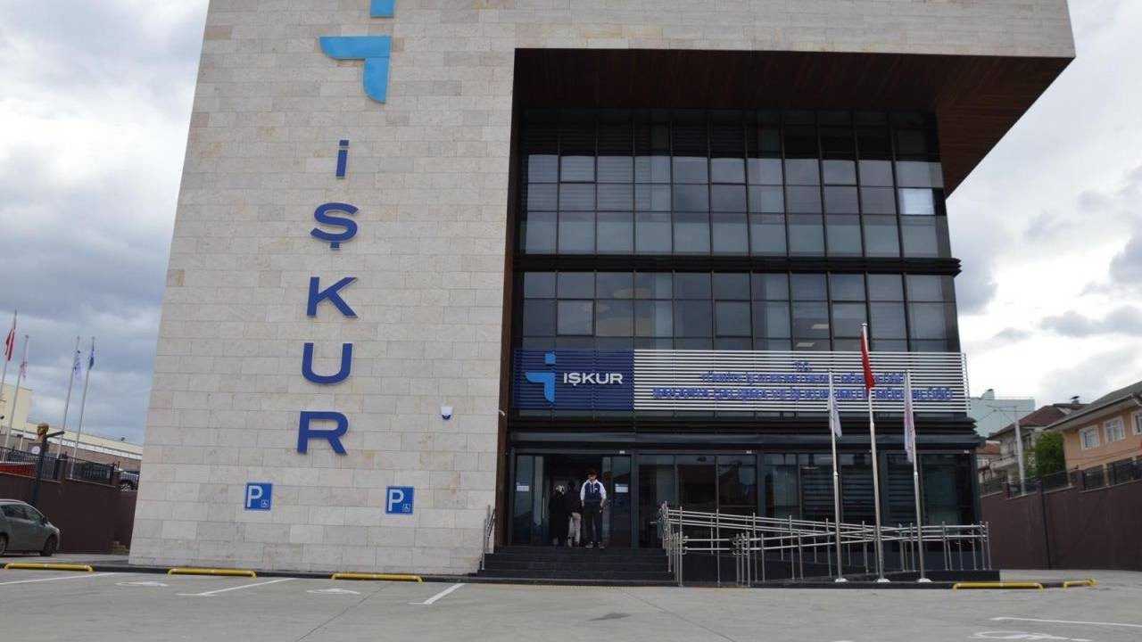 İŞKUR'dan İşsizlikte Tek Haneli Hedef ve Rekor İstihdam 1 ISKURdan Issizlikte Tek Haneli Hedef ve Rekor Istihdam 2