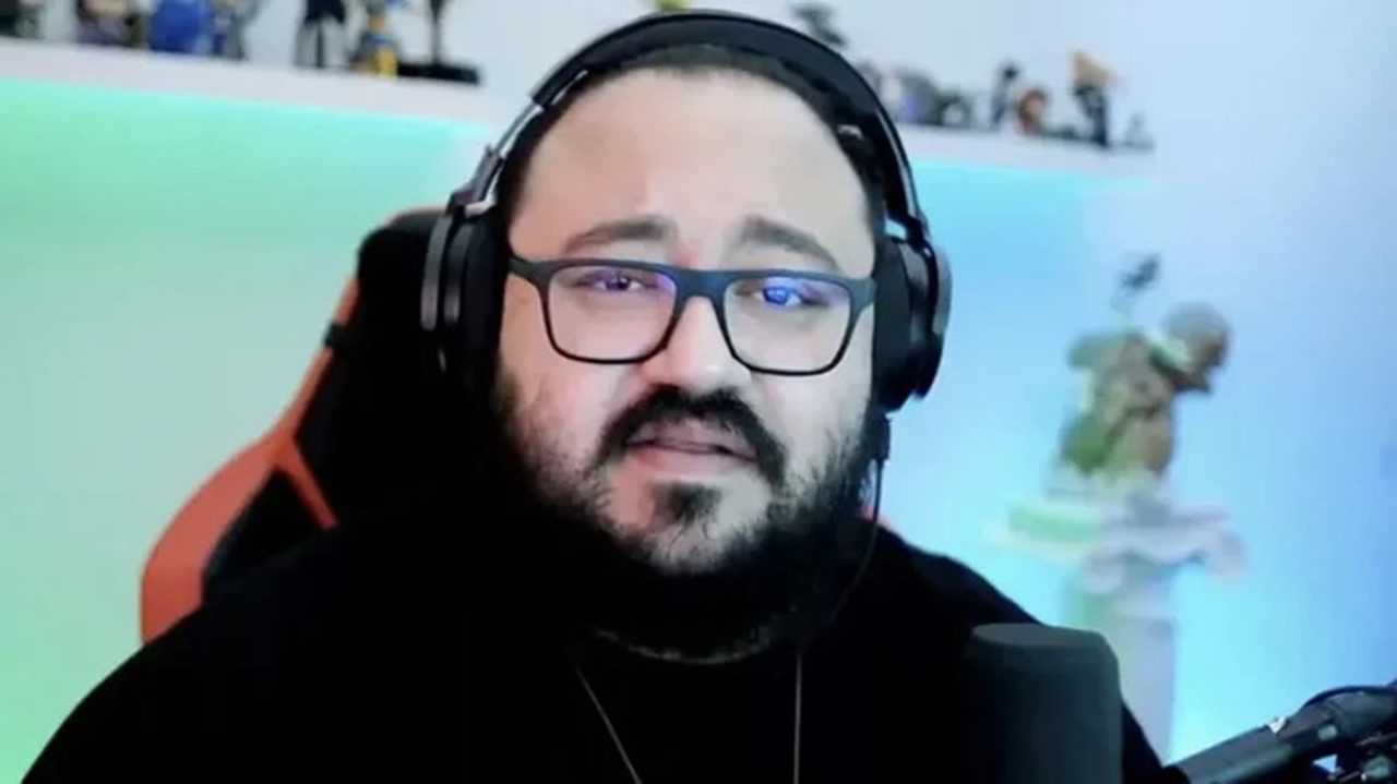 Jahrein Skandali Mustehcen Yayinlar Yuzunden Tutuklandi 5