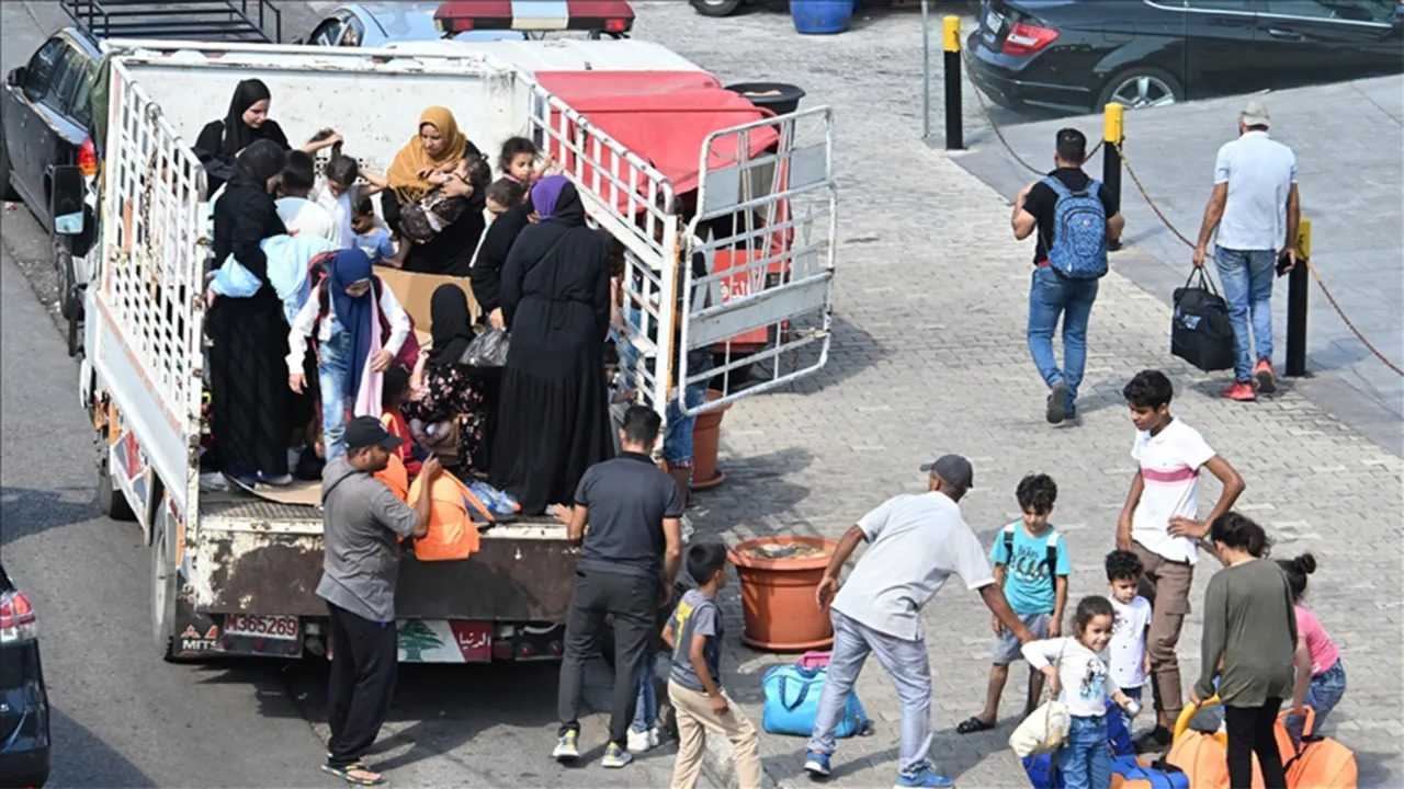 Lubnanda Insani Felaket Yuzde 50 Gocmen Genc 1