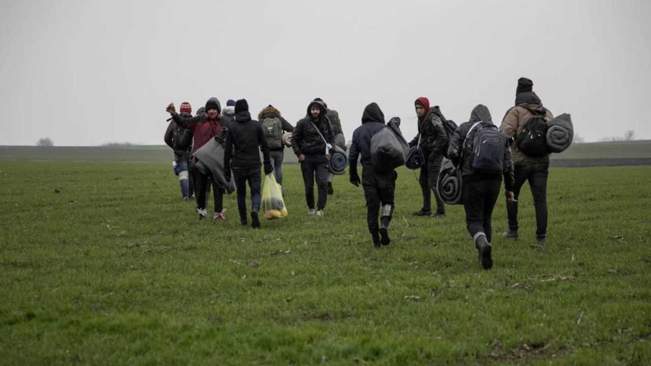 Macaristan’dan Brüksel’e Göçmen Resti 3 Macaristandan Bruksele Gocmen Resti 4