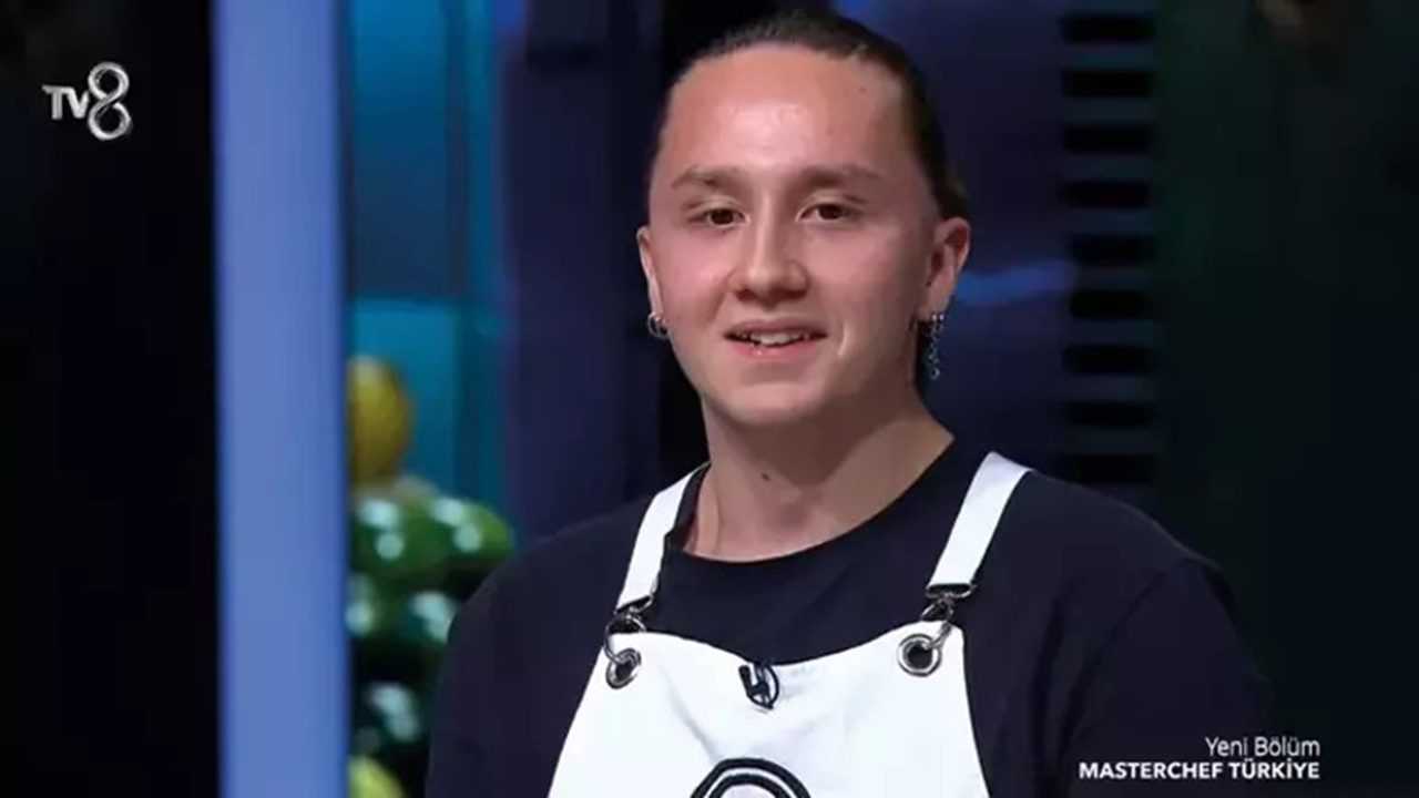 MasterChef Türkiye’nin Son Yarışmacısı Kim Oldu? 11 MasterChef Turkiyenin Son Yarismacisi Kim Oldu 13