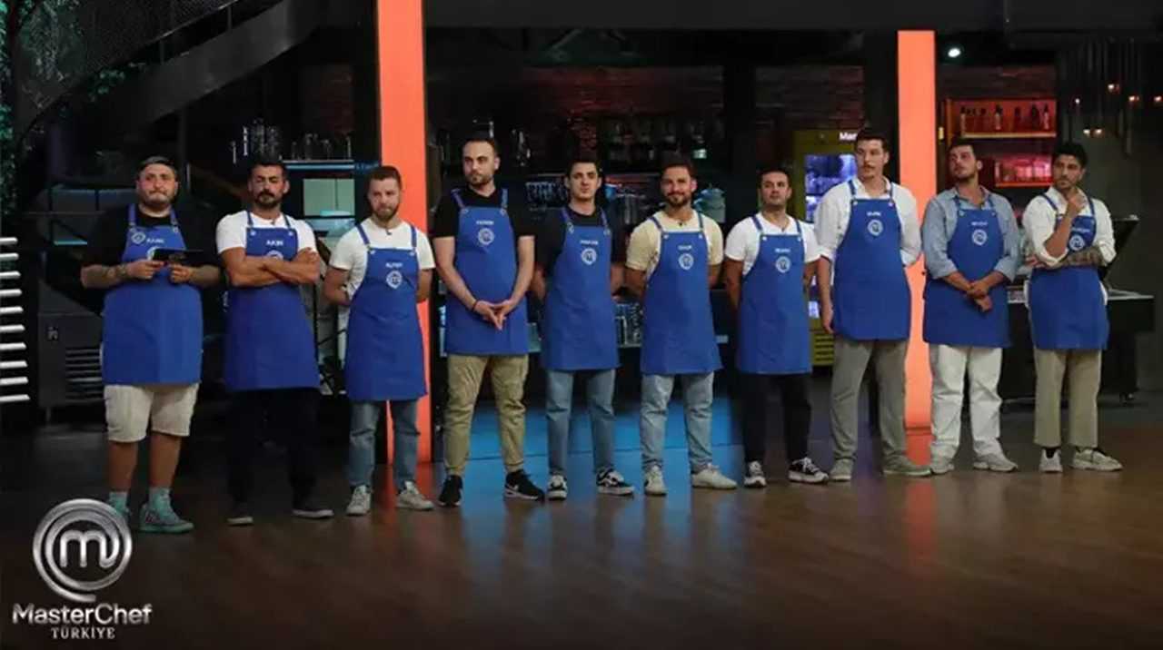 MasterChef’te Tarihi Kapışma ve Kural İhlali 6 MasterChefte Tarihi Kapisma ve Kural Ihlali 7