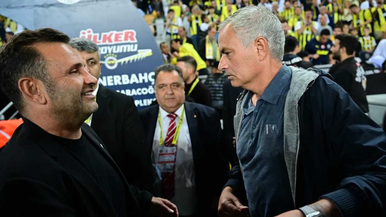 Mourinho'dan Şok Açıklama: 75 Dakika Beklemek Saygısızlık 1 Mourinhodan Sok Aciklama 75 Dakika Beklemek Saygisizlik 1