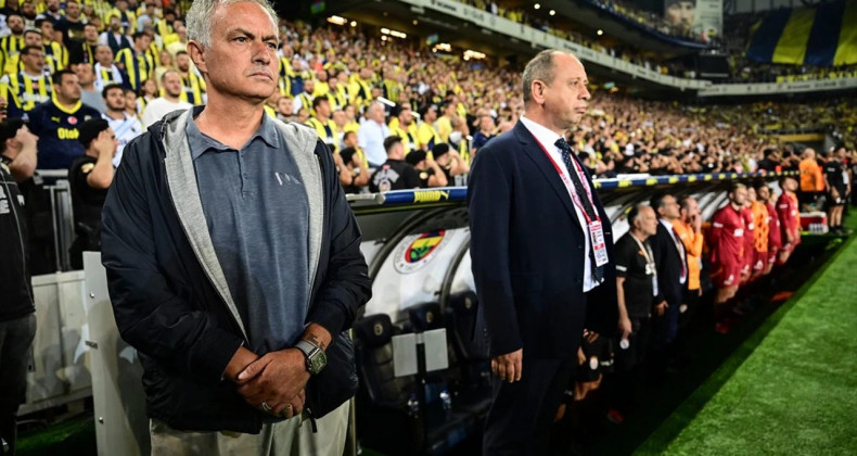 Mourinho’dan Şok Açıklama: 75 Dakika Beklemek Saygısızlık