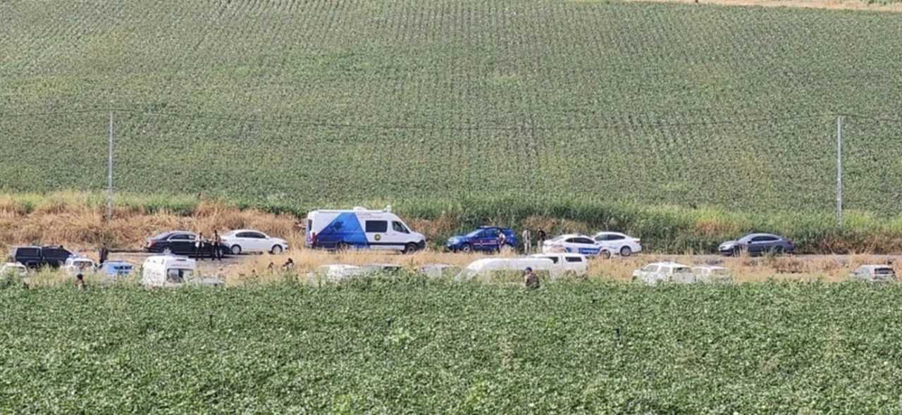 Narin Güran'ın Cesedi Üzeri Taşlarla Kapalı Bulundu 2 Narin Guranin Cesedi Uzeri Taslarla Kapali Bulundu 3