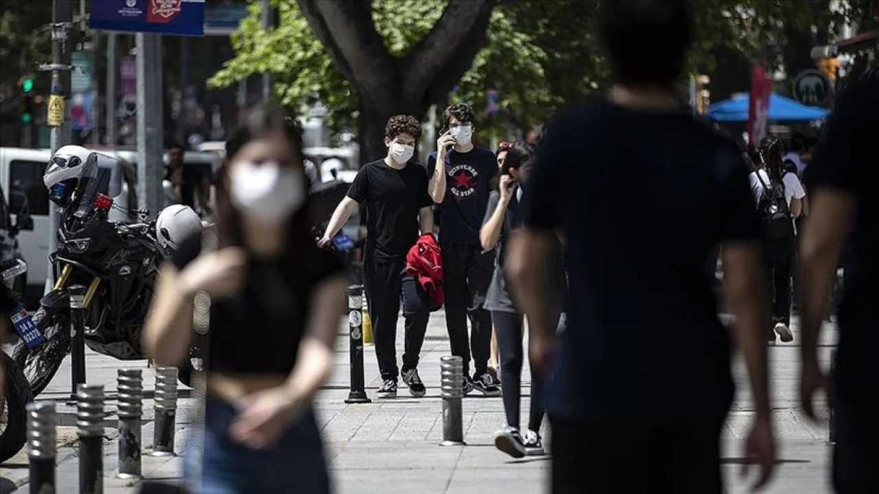 Türkiye'de Beklenen Yaşam Süresi 77,3 Yıl 2 Turkiyede Beklenen Yasam Suresi 773 Yil 3