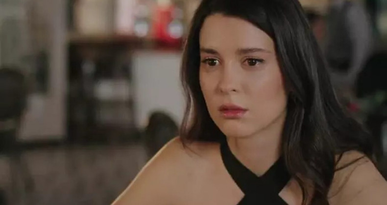 Yalı Çapkını’nda Pelin Dönmüyor: Buçe Buse Kahraman Açıkladı